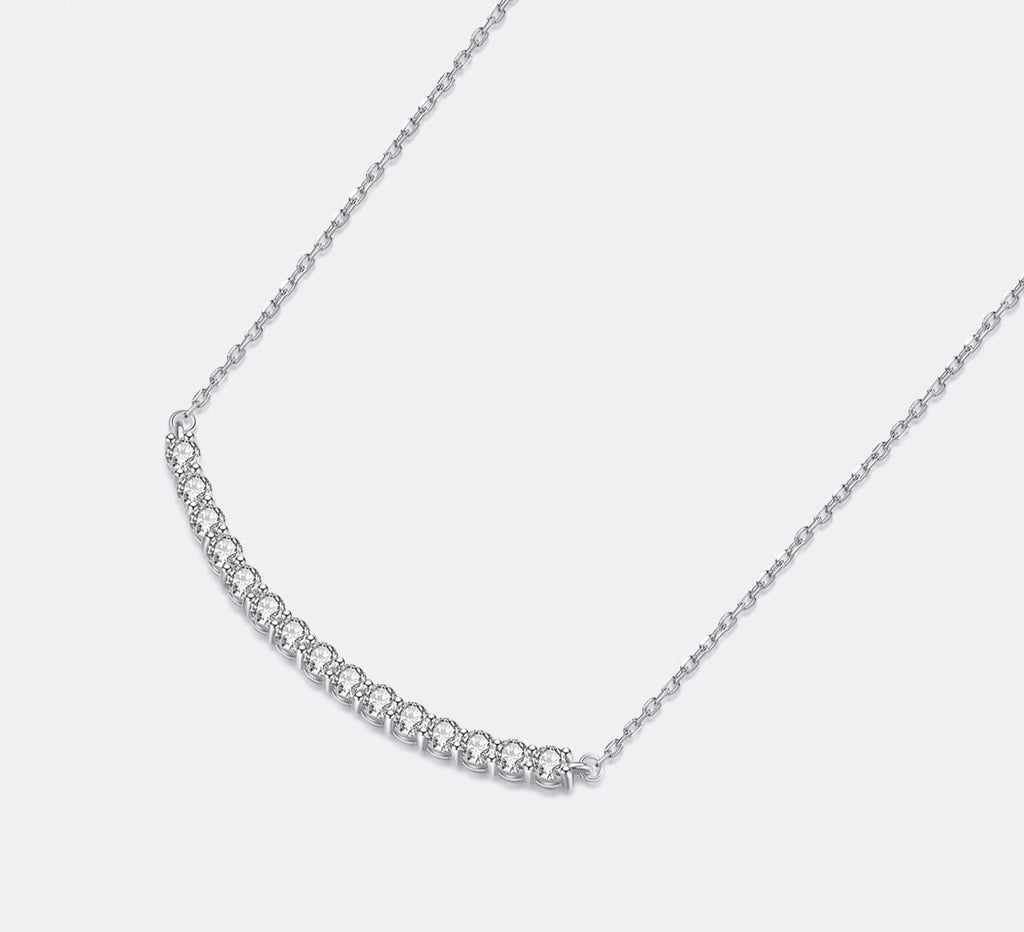 0.9Ct Moissanite Choker Necklace 925 Sterling Silver Women Brilliant Lab Diamond Smile Bar Pendant Wedding Party Jewelry