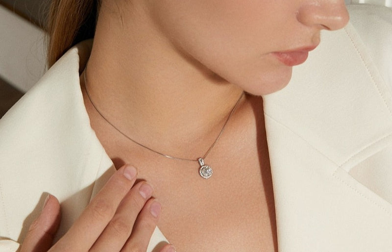 Moissanite Diamond Pendant Necklaces For Women 925 Sterling Silver Luxury Chain Trending Iced Bling Wedding Jewelry